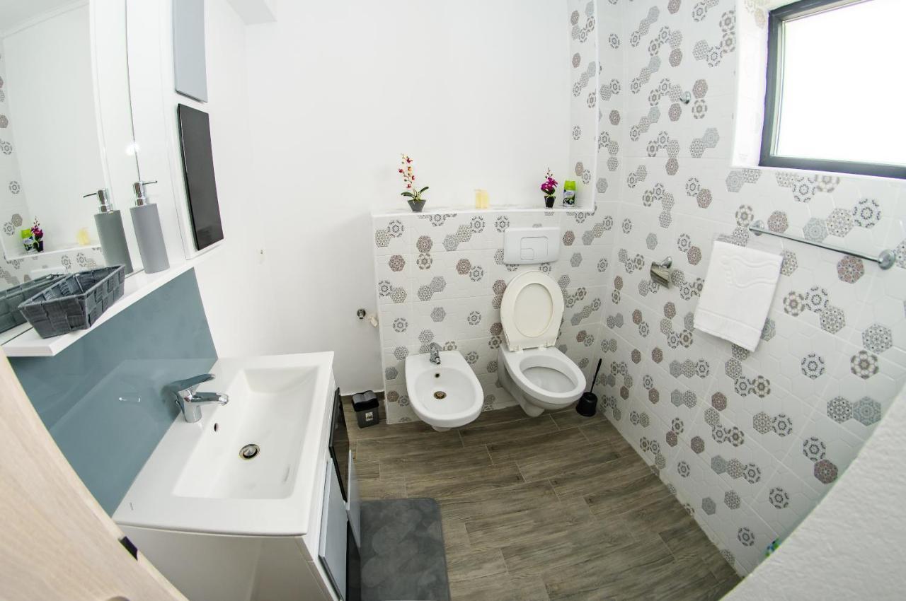 Apart Bun Oradea Luaran gambar